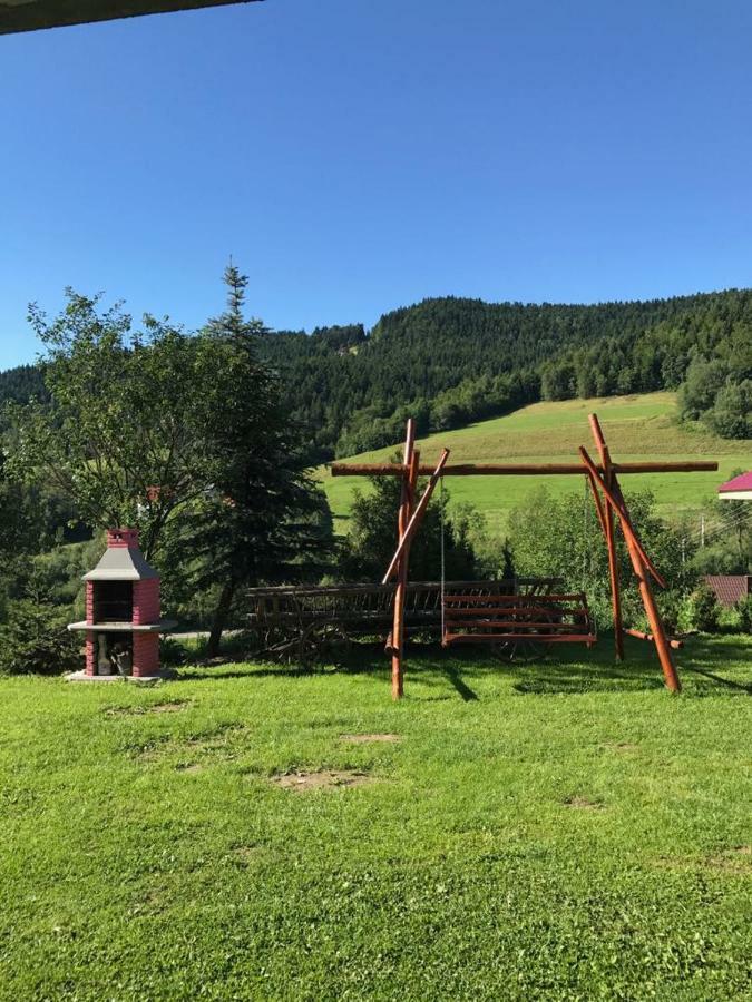 Malinowy Domek Mlynczyska Exterior foto